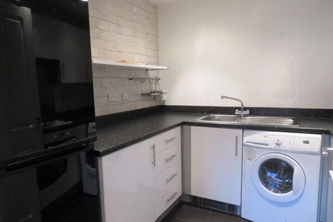 2 bedroom apartment to rent, Brook House, Solihull B91