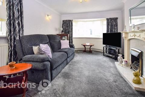 32 Cotswold Crescent, Whiston, Rotherham, S60 4AX