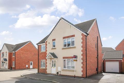 5 bedroom detached house for sale - Teachers Way, Melksham SN12