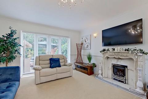 4 bedroom detached house for sale, Brooks Road, Sutton Coldfield B72