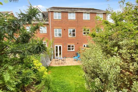 3 bedroom terraced house for sale, Regents Way, Sutton Coldfield B75