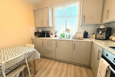 1 bedroom apartment to rent, Risingholme Road, Harrow