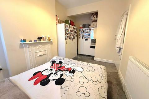 1 bedroom apartment to rent, Risingholme Road, Harrow