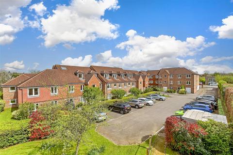 1 bedroom flat for sale, London Road, Redhill, Surrey