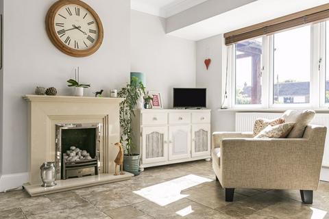 3 Crabtree Lane, Bookham, Leatherhead, KT23 4PG