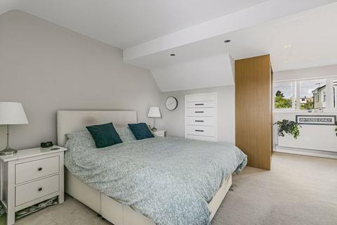 3 Crabtree Lane, Bookham, Leatherhead, KT23 4PG