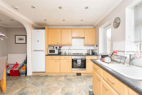 3 bedroom terraced house for sale, Larkspur Road, East Malling, West Malling, Kent