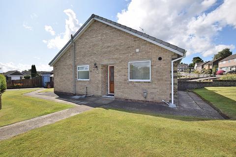 2 bedroom semi-detached bungalow for sale, Whitefields Drive, Richmond