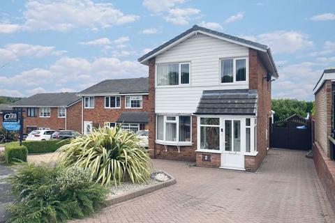 3 bedroom detached house for sale, Shaw Drive, Burntwood