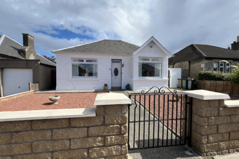 3 bedroom bungalow to rent, Kekewich Avenue, Edinburgh, EH7 6TY