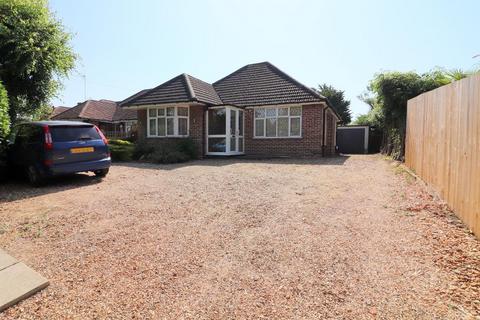 2 bedroom bungalow for sale, Barton Le Clay MK45