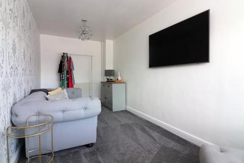 15 Arbour Close, Luton, LU3 4AQ