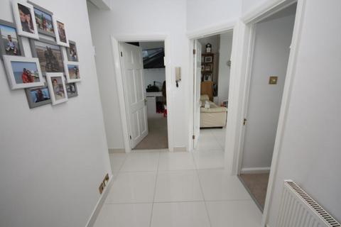 2 bedroom apartment for sale, London HA8