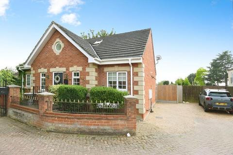 3 bedroom detached house for sale, Kingswood Park, Wisbech, Cambridgeshire, PE13 2US