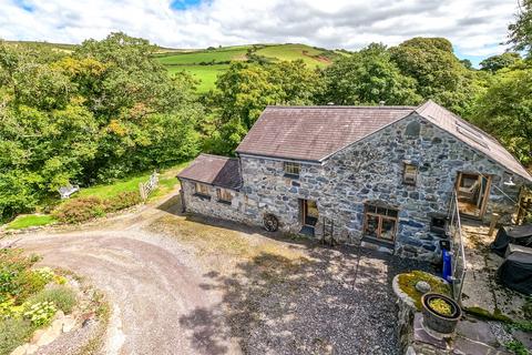 2 bedroom detached house for sale, Clynnogfawr, Gwynedd, LL54