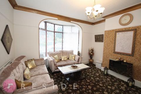 3 bedroom semi-detached house for sale, Edenfield Road, Rochdale OL12