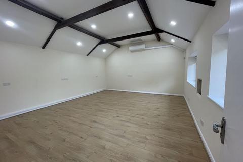 Office to rent, Woodhorn Lane, Chichester