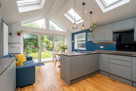 3 bedroom semi-detached house for sale, Alexandra Road, Chichester