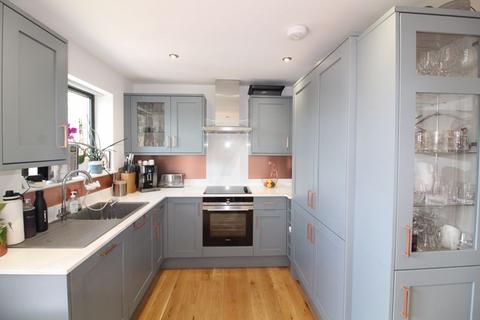 43 Adstone Road, Caddington, Luton, LU1 4JF