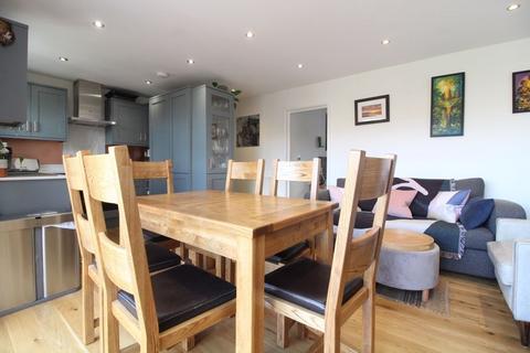 43 Adstone Road, Caddington, Luton, LU1 4JF