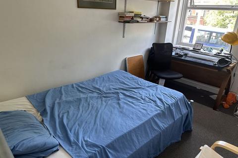 1 bedroom property to rent, Thorpe Road, Norwich