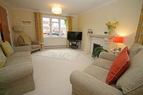 31 Avon Meade, Fordingbridge, SP6 1QR