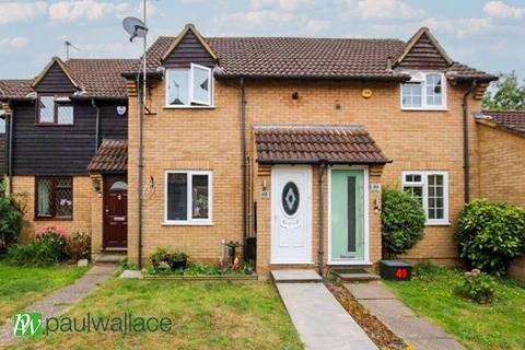 2 bedroom terraced house for sale, Lower Meadow, West Cheshunt