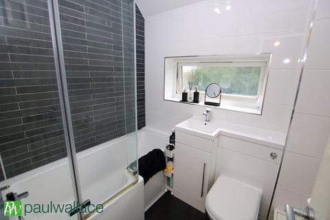 48 Lower Meadow, Cheshunt, Waltham Cross, EN8 0QU