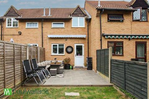 48 Lower Meadow, Cheshunt, Waltham Cross, EN8 0QU