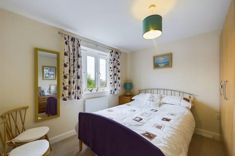 53 Bartletts Elm, Langport, TA10 9BS