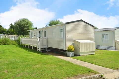 2 bedroom detached house for sale, Kingfisher Lake, Cotswold Hoburne, Cotswold Lakes