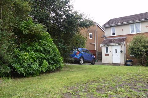 3 bedroom semi-detached house for sale, Lower Dingle, Oldham OL1