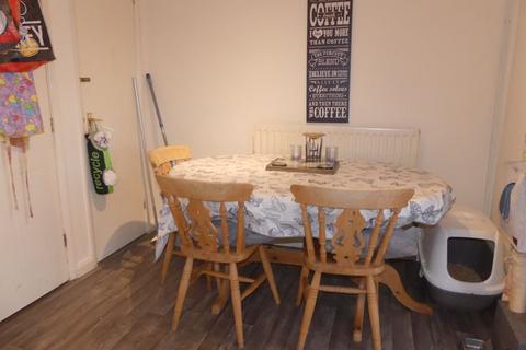 19 Lower Dingle, Oldham, OL1 4PB