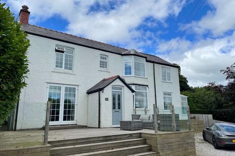 3 bedroom detached house for sale, Maes Mawr Road, Garth