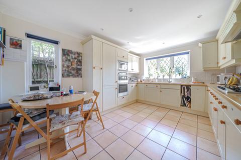 3 bedroom detached house for sale, Oakhill Avenue, Pinner, Middlesex