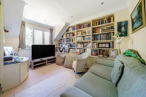 3 bedroom detached house for sale, Oakhill Avenue, Pinner, Middlesex