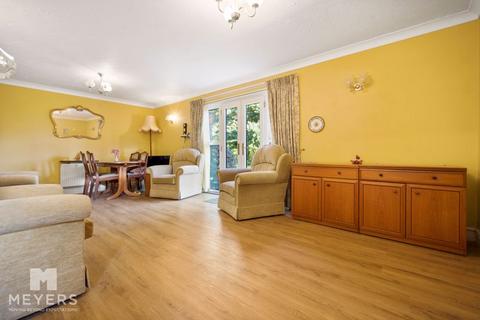 2 bedroom apartment for sale, 429 Ringwood Road, Ferndown BH22