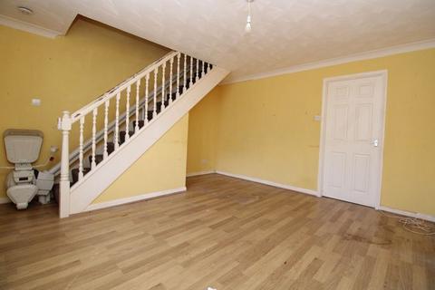 2 bedroom terraced house for sale, Hulme Close, Bedford MK42