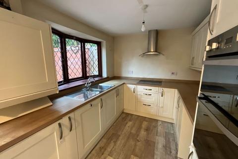 3 bedroom terraced house for sale, Haden Close, Cradley Heath B64