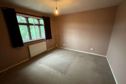 3 bedroom terraced house for sale, Haden Close, Cradley Heath B64