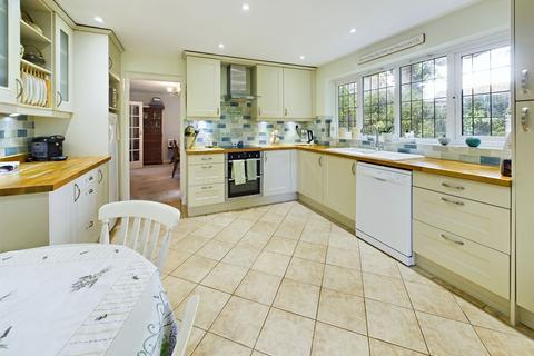 4 bedroom detached house for sale, Milton-under-Wychwood, Chipping Norton OX7