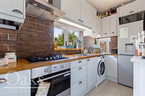 Flat 3, 109 Selhurst Road, London, SE25 6LH