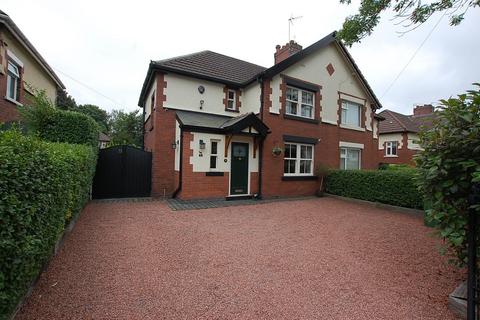 11 Hall Road, Ashton-under-lyne, OL6 8QB