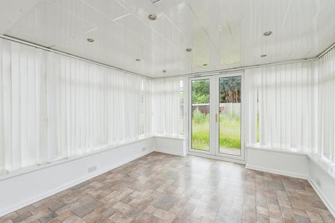 3 bedroom bungalow for sale, Leyland Road, West Yorkshire WF10