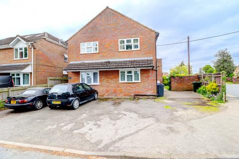 1 bedroom apartment for sale, The Common, High Wycombe HP15