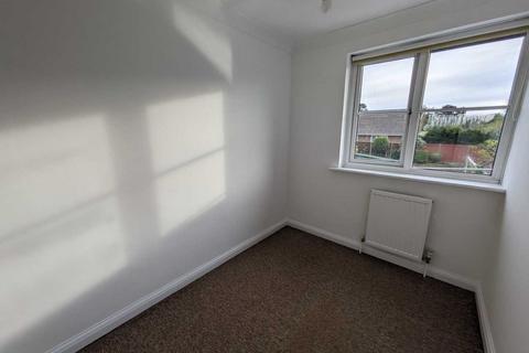 8 Cricketers Close, Hawkinge, Folkestone, CT18 7NH