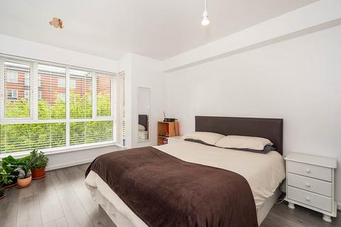 2 bedroom apartment to rent, Gilmartin Grove, Liverpool L6
