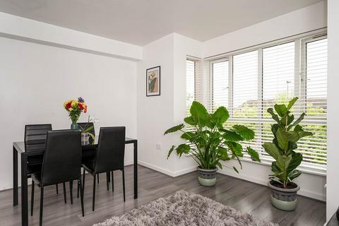 2 bedroom apartment to rent, Gilmartin Grove, Liverpool L6