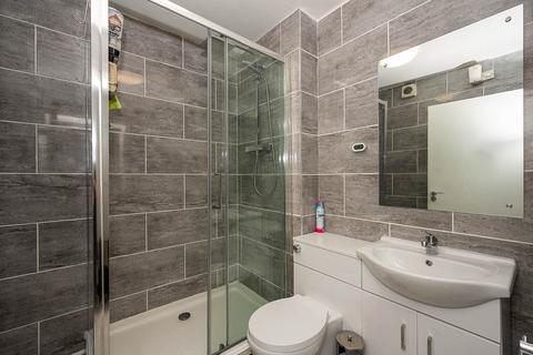 2 bedroom apartment to rent, Gilmartin Grove, Liverpool L6