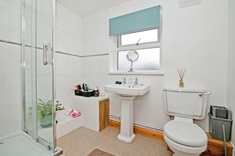 3 Chapel Terrace, Illogan Highway, Redruth, TR15 3LJ